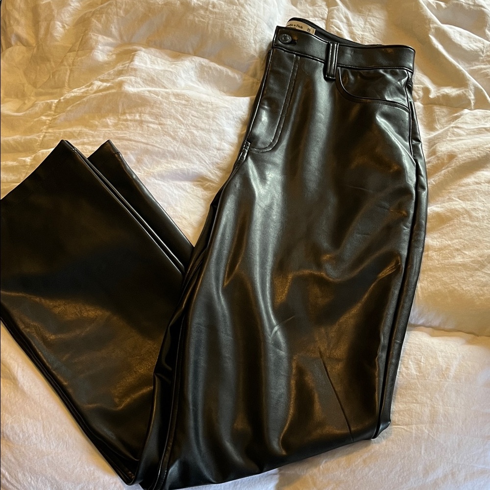 Abercrombie & Fitch The 90’s Straight Ultra High Rise Black Leather Pants